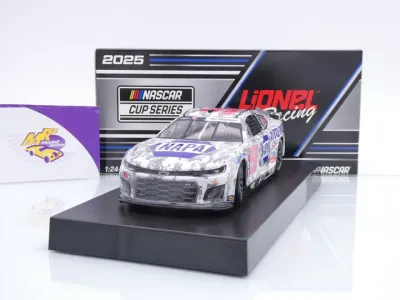 Lionel Racing CX92523SALCL # Chevrolet Camaro NASCAR 2025 " Chase Elliott - NAPA Salutes " 1:24