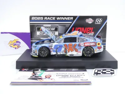 Lionel Racing WX92523NCHCLD # Chevrolet Camaro NASCAR 2025 " Chase Elliott - NAPA Children Atlanta Win " 1:24