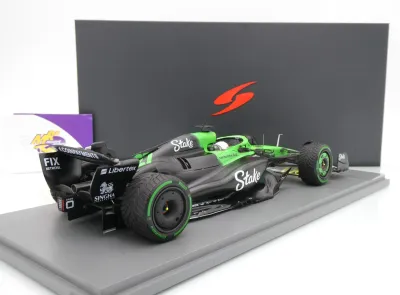 Preview: Spark 18S1012 # KICK Sauber C45 F1 #27 3rd British GP 2025 " Nico Hülkenberg " 1:18