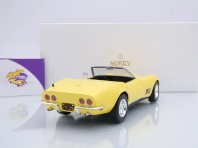 Preview: Norev 189039 # Chevrolet Corvette C3 Cabriolet Baujahr 1969 " Daytonagelb " 1:18