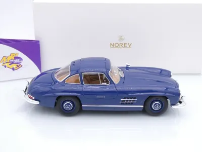 Preview: Norev 183852 # Mercedes-Benz 300 SL Flügeltürer Baujahr 1954 " dunkelblau " 1:18