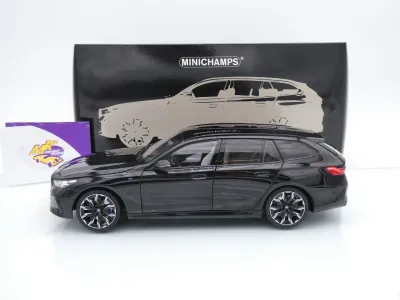 Preview: Minichamps 110023602 # BMW i5 M60 Touring Baujahr 2024 " schwarzmetallic " 1:18