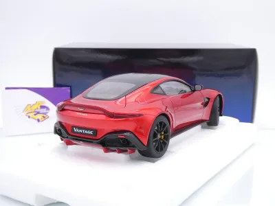 Preview: AUTOart 70277 # Aston Martin Vantage Baujahr 2019 " Hyperrotmetallic " 1:18