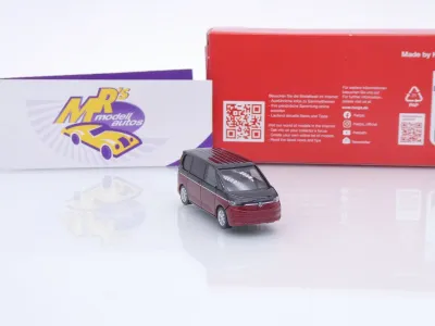Preview: Herpa 430425-002 # VW Volkswagen T7 Multivan Baujahr 2022 " schwarz-rot " 1:87