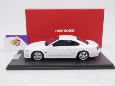 Preview: Onemodel 29 # Nissan Silvia S15 Spec-S Coupe Baujahr 2000 " White " 1:18