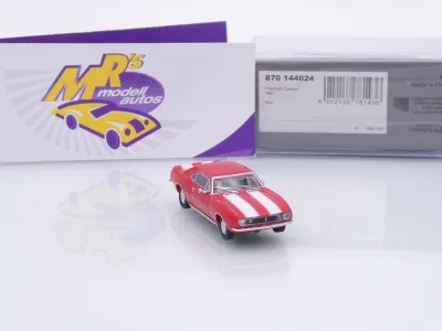 Preview: Minichamps 870144024 # Chevrolet Camaro Coupe Baujahr 1967 " rot-weiß " 1:87