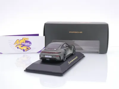 Preview: Spark WAP0202030T90Y # Porsche 911 (992.2) GT3 Touring #72 90. Geburtstag F.A.P. Baujahr 2025 in " dunkelgrünmetallic " 1:43