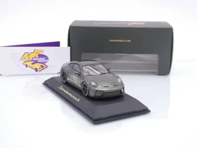 Preview: Spark WAP0202030T90Y # Porsche 911 (992.2) GT3 Touring #72 90. Geburtstag F.A.P. Baujahr 2025 in " dunkelgrünmetallic " 1:43