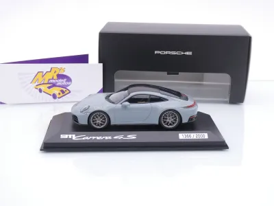 Preview: Spark WAP0200230SCPE # Porsche 911 Carrera 4S Baujahr 2025 " Shadegrün " 1:43
