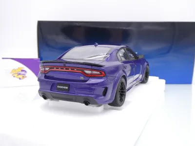 Preview: AUTOart 71757 # Dodge Charger SCAT Pack Widebody Baujahr 2020 " Lilametallic ( Plum Crazy / Purple ) " 1:18