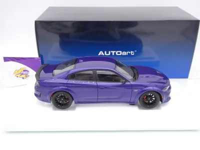 Preview: AUTOart 71757 # Dodge Charger SCAT Pack Widebody Baujahr 2020 " Lilametallic ( Plum Crazy / Purple ) " 1:18