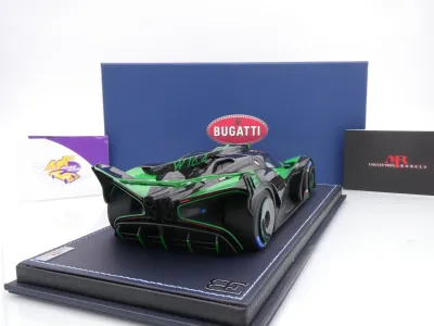 Preview: MR Collection BUG014B # Bugatti Bolide Baujahr 2024 " dunkelgrün-schwarz ( Verde Viper) " 1:18