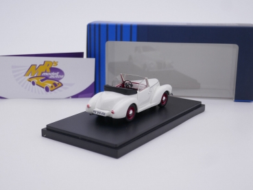 Preview: Autocult Avenue 60084 # Aero Pony P750 Cabrio Baujahr 1941 " weiß " 1:43