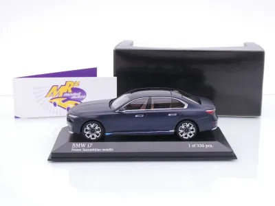 Preview: Minichamps 410024201 # BMW i7 M70 Limousine Baujahr 2023 " mattblaumetallic " 1:43