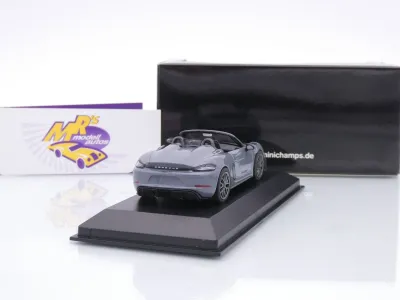 Preview: Minichamps 410063130 # Porsche 718 Spyder RS Baujahr 2023 " Arktikgrau " 1:43