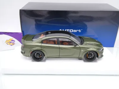 Preview: AUTOart 71752 # Dodge Charger SRT Hellcat Redeye Jailbreak Baujahr 2023 " dunkelgrünmetallic ( F8 Green Metallic ) " 1:18