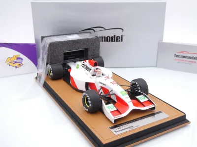 Tecnomodel TMD18-458A # Footwork FA13 F1 #10 Japan GP 1992 " Aguri Suzuki " 1:18
