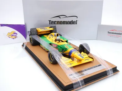 Tecnomodel TMD18-465B # Benetton B193B F1 #5 Ungarn GP 1993 " Michael Schumacher " 1:18