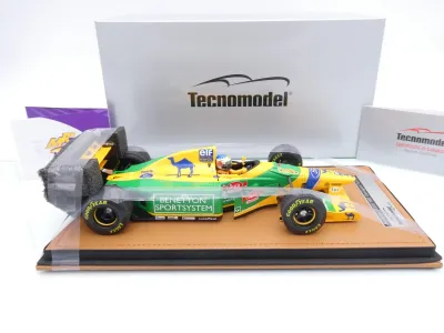 Preview: Tecnomodel TMD18-465D # Benetton B193B F1 #5 Europa GP 1993 " Michael Schumacher " 1:18