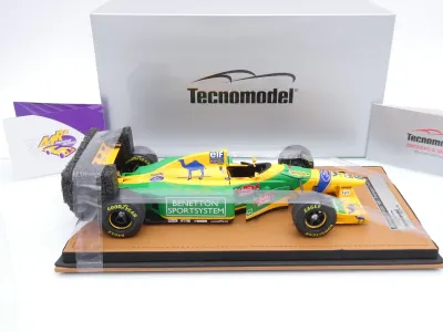 Preview: Tecnomodel TM18-377C # Benetton B193B F1 #6 Donington GP 1993 " Ricardo Patrese " 1:18