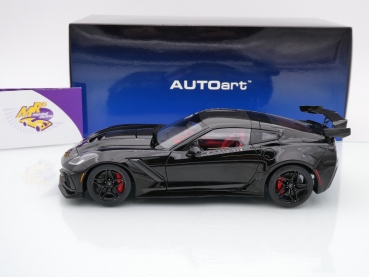 Preview: AUTOart 71276 # Chevrolet Corvette C7 ZR1 Baujahr 2019 " Gloss Black / schwarz " 1:18