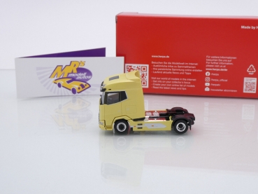 Preview: Herpa 316262 # DAF XG 2-achs Zugmaschine " tuscangelbmetallic " 1:87