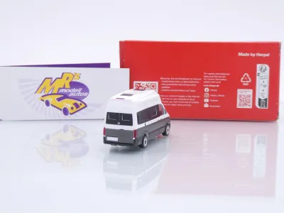 Preview: Herpa 096294-004 # Volkswagen VW Crafter Grand California 600 " weiß-grau " 1:87