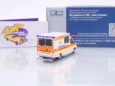 Preview: Rietze 76096 # Mercedes WAS RTW " Rettungsdienst DRK Altenkirchen-Hamm " 1:87