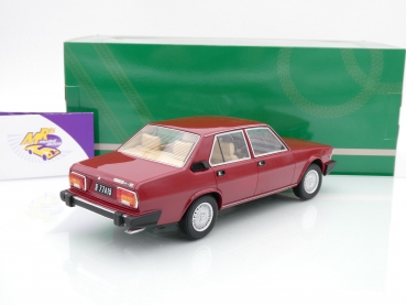 Preview: Cult CML239-1 # Alfa Romeo 6 2.5 Typ 119 Limousine Baujahr 1979-83 " dunkelrot " 1:18