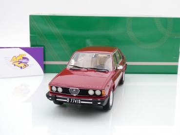 Preview: Cult CML239-1 # Alfa Romeo 6 2.5 Typ 119 Limousine Baujahr 1979-83 " dunkelrot " 1:18