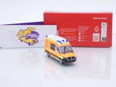Preview: Herpa 099042 # Mercedes Sprinter Delfis RTW " Rettungsdienst Elbe-Elster " 1:87