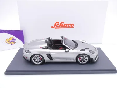 Preview: Schuco 18U00013 # Porsche 718 982 Spyder RS Baujahr 2023 " silbermetallic " 1:18