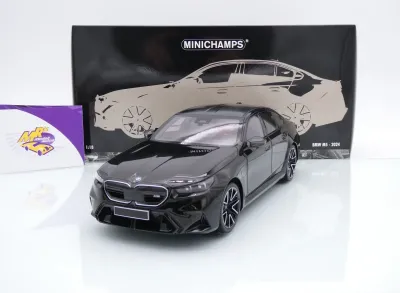 Minichamps 110023801 # BMW M5 Limousine Baujahr 2024 " schwarzmetallic " 1:18