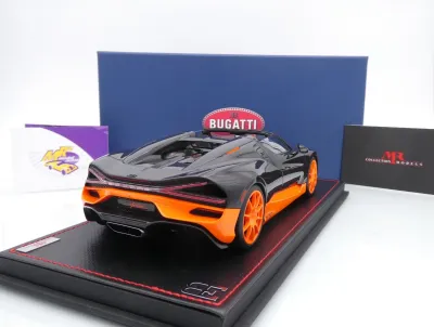 Preview: MR Collection BUG015WR # Bugatti W16 Mistral Cabrio 2023 Carbonschwarz-orange " World Record " 1:18