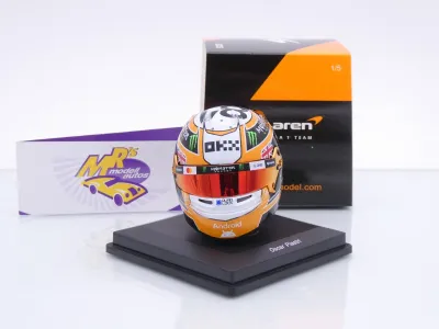 Preview: Spark 5HF214 # Helm Formel 1 McLaren " Oscar Piastri - Monaco GP 2025 " 1:5