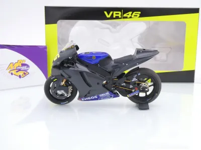Preview: Minichamps 12203946 # Yamaha YZR-M1 MotoGP Test Brno 2019 " Valentino Rossi " 1:12
