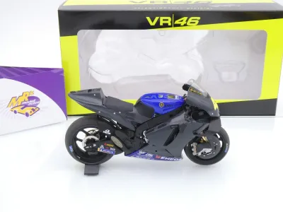 Preview: Minichamps 12203946 # Yamaha YZR-M1 MotoGP Test Brno 2019 " Valentino Rossi " 1:12