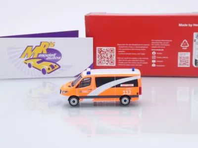 Preview: Herpa 099066 # Mercedes-Benz Sprinter '18 Bus FD " Berliner Feuerwehr 112 " 1:87