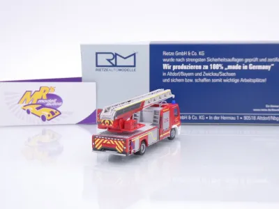 Preview: Rietze 71678 # Magirus DLK 32 Drehleiter " Feuerwehr Bitburg 112 " 1:87