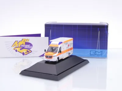 Preview: Rietze 76117 # Mercedes-Benz GSF RTW 18 " Rettungsdienst DRK Wolfenbüttel " 1:87