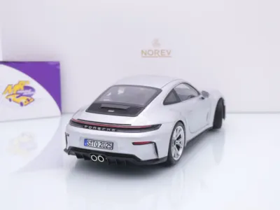 Preview: Norev 187002 # Porsche 911 (992) GT3 Touring Baujahr 2025 " GT-silber " 1:18