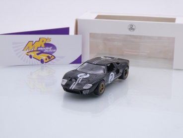Norev 270574 # Ford GT 40 Startnummer 2 " 24h Rennen in Le Mans 1966 " 1:43