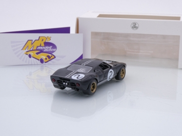 Preview: Norev 270574 # Ford GT 40 Startnummer 2 " 24h Rennen in Le Mans 1966 " 1:43