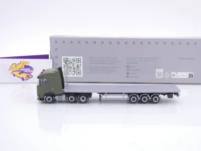 Preview: Herpa 747301 # DAF XG Flachbett-Sattelzug " Niederländische Königliche Armee " 1:87