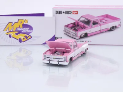 Preview: TSM MINI GT KHMG243 # Chevrolet Silverado Dually pink " Kaido House - Pink V2 " 1:64