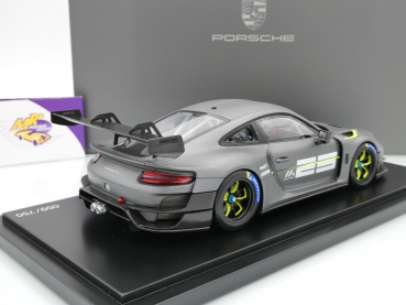 Preview: Spark WAP0211510PGT2 # Porsche 911 (991 II) GT2 RS Clubsport graumetallic " 25 Jahre Manthey Racing " 1:18