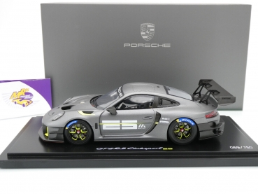 Preview: Spark WAP0211510PGT2 # Porsche 911 (991 II) GT2 RS Clubsport graumetallic " 25 Jahre Manthey Racing " 1:18