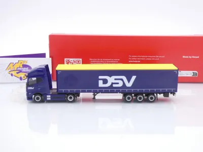 Preview: Herpa 320818 # Volvo FH GL XL El. Gardinenplanen-Sattelzug " DSV Dänemark " 1:87