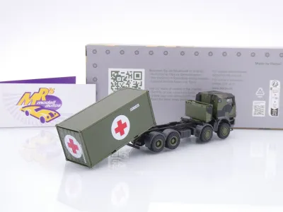 Preview: Herpa 747219-002 # Iveco Trakker 8x8 mit Container " Bundeswehr BWPU 010 " 1:87