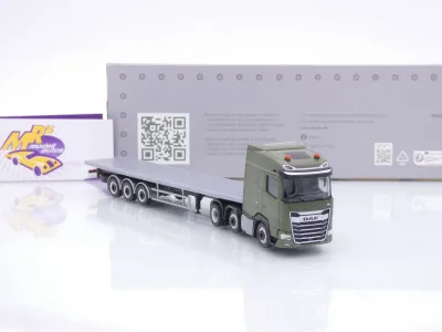 Preview: Herpa 747301 # DAF XG Flachbett-Sattelzug " Niederländische Königliche Armee " 1:87